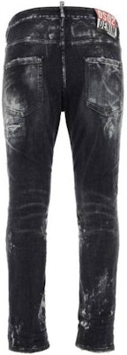 DSQUARED2 直筒破洞牛仔裤 黑色 S74LB1325S30503900 Lookbook DSQUARED2 直筒破洞牛仔裤 黑色 S74LB1325S30503900