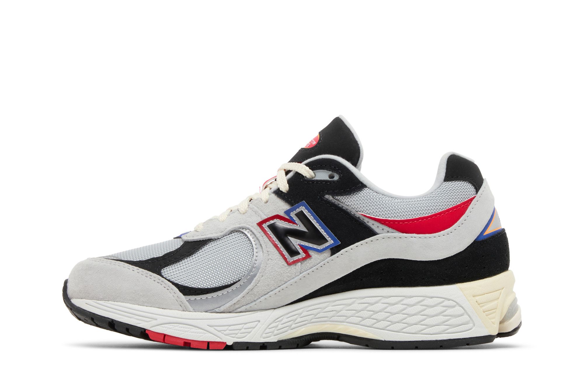 Lookbook DTLR x New Balance 2002R 'Lovers Only' M2002RDV