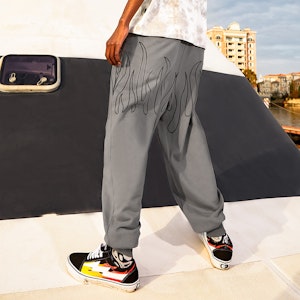 Dwayne Wade x Converse Weapon High 'Putih Navy Merah' 100625 Purchase Dwayne Wade x Converse Weapon High 'Putih Navy Merah' 100625