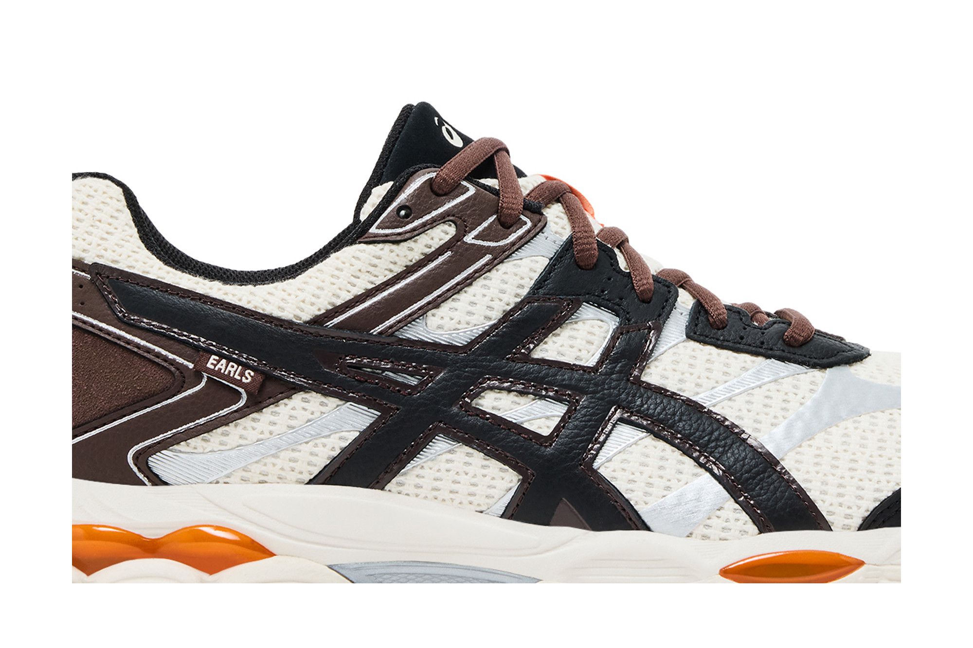 Lookbook Earls x ASICS Gel-Cumulus 16 ''Latte di Cocco'' 1203B053-200