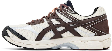 Shop Earls x ASICS Gel-Cumulus 16 ''Latte di Cocco'' 1203B053-200