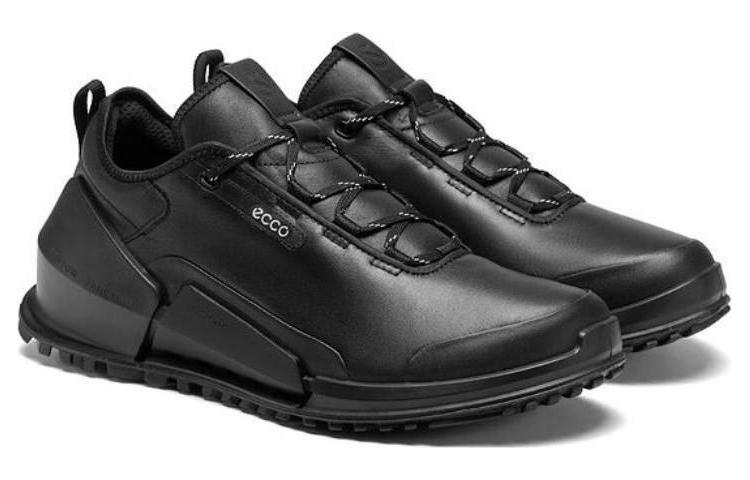 Shop ECCO バイオム 2.0 ロー (ブラック) 80085451052