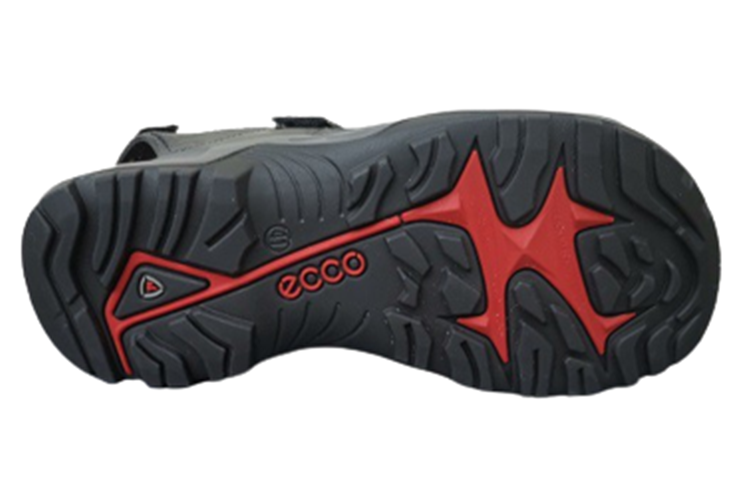 Shop ECCOレザー ビーチサンダル (ダークブラウン) 82211451196