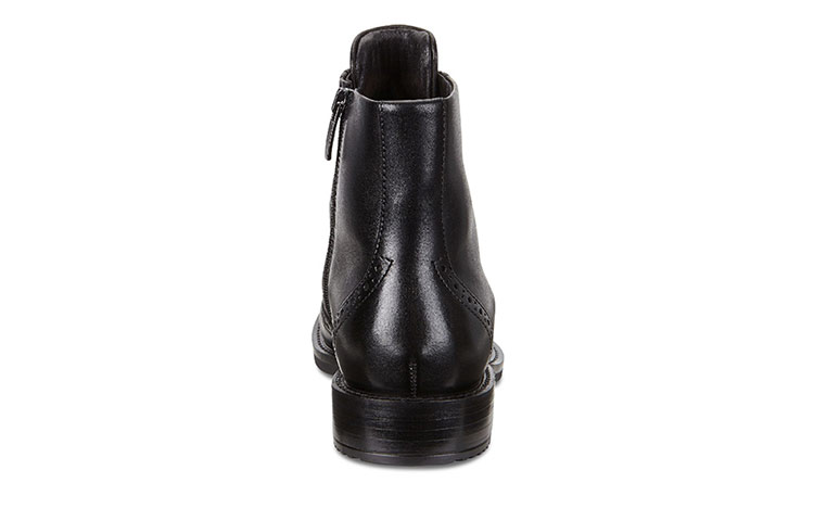 Shop ecco/愛步 英倫風牛津短靴 黑色