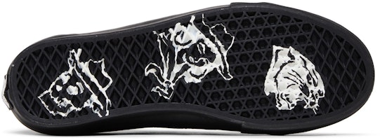 Elijah Berle x Vans Skate Old Skool 'Hitam' VN0A5FCBB8C Shop Elijah Berle x Vans Skate Old Skool 'Hitam' VN0A5FCBB8C