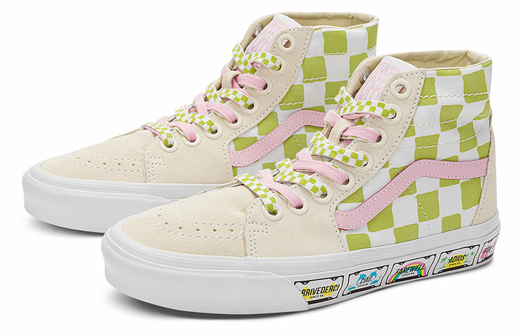 Lookbook Emma Mulholland on Holiday x Vans Sk8-Hi Tapered '奇异棋盘格' VN0A5KRU6GL