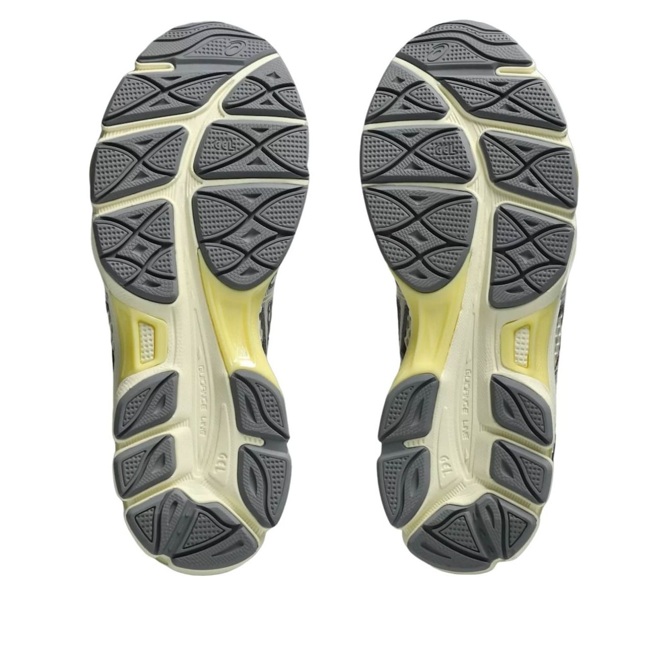 Purchase エミ×アシックス ゲル キュムラス 16 'ベージュグレー' 1203A957-250