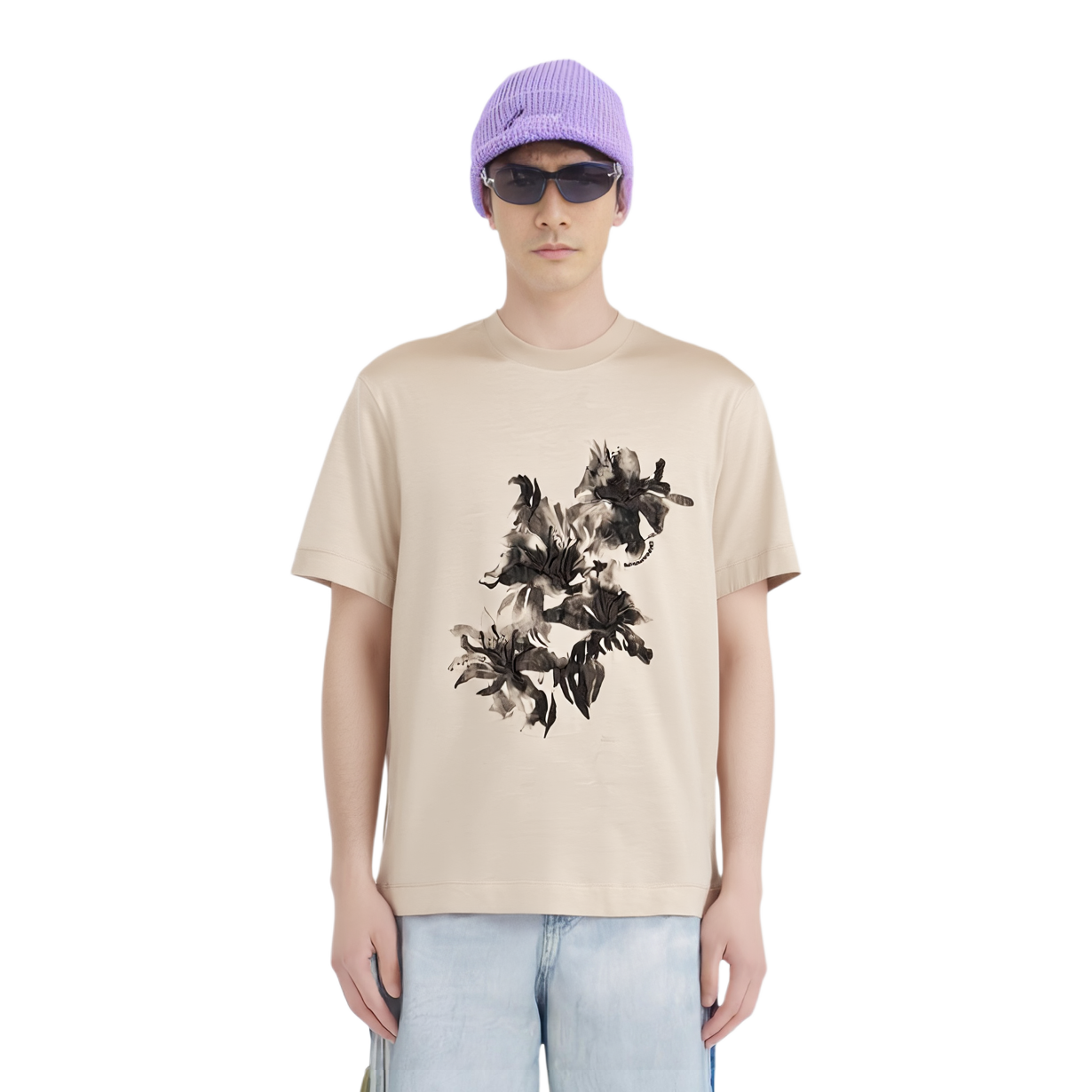 Shop エンポリオアルマーニ ベージュ 花刺繍 クルーネック Tシャツ EM001024AF10017U1098