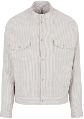 Emporio Armani Jaket Kasual Single-Breasted Beige Garis SS24. 3D1BL6-1NPIZ-F620 Order Emporio Armani Jaket Kasual Single-Breasted Beige Garis SS24. 3D1BL6-1NPIZ-F620