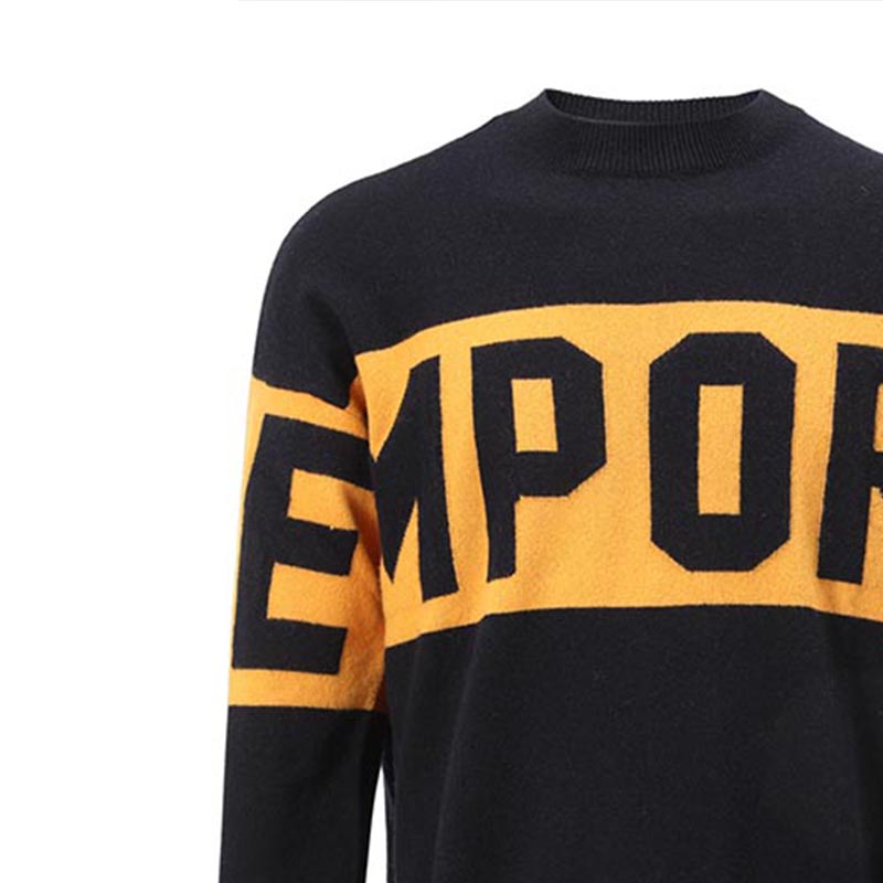 Emporio Armani  Black Crewneck Sweater with Letter Stripes. 3L1MT2-1MD1Z-0920 圖 6