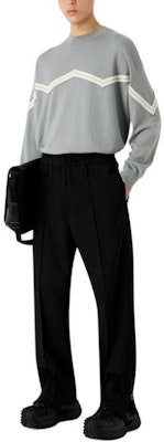 Emporio Armani 黑色抽绳直筒休闲裤 SS24. 3D1PN4-1NFVZ-0999 Lookbook Emporio Armani 黑色抽绳直筒休闲裤 SS24. 3D1PN4-1NFVZ-0999