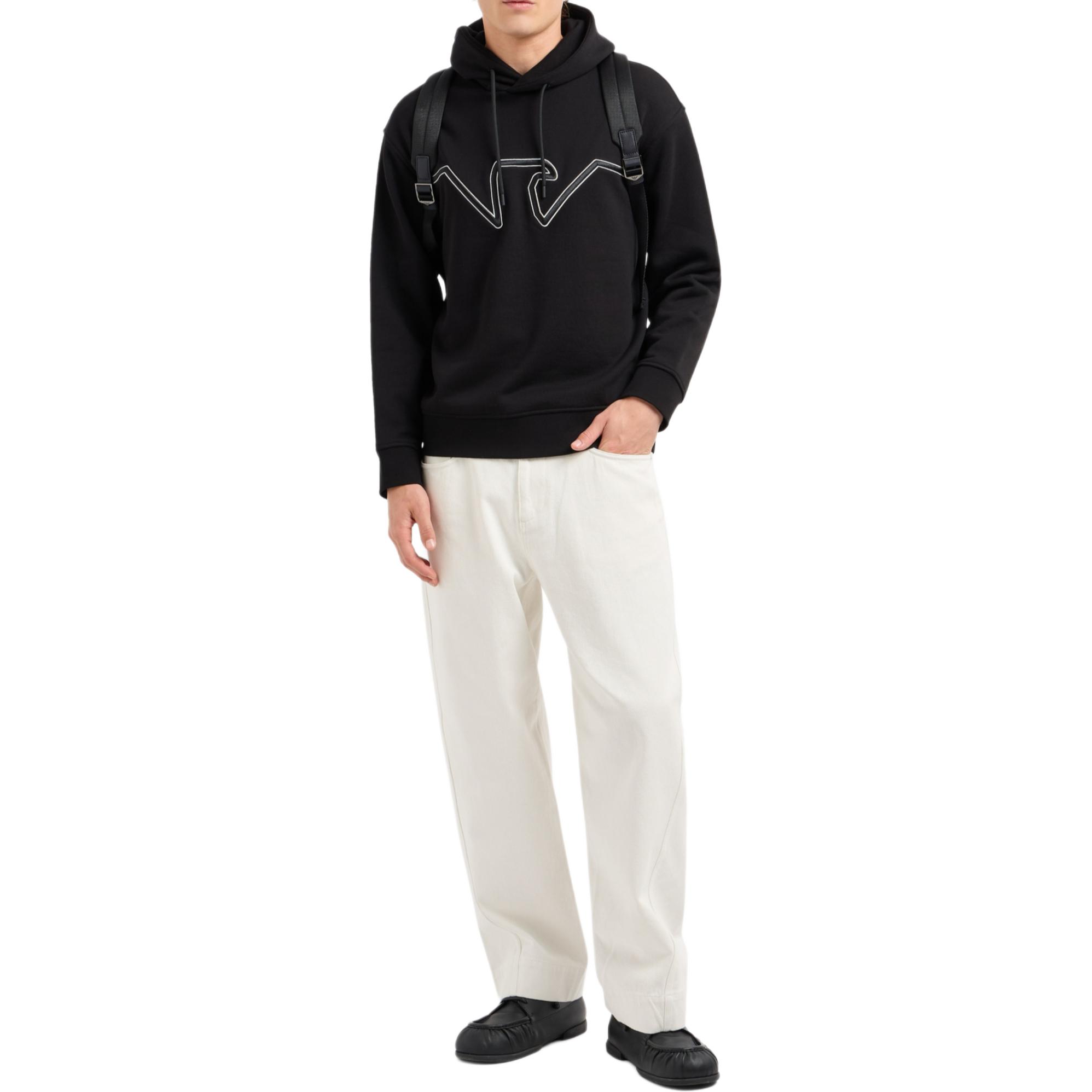 Lookbook Emporio Armani Hoodie Hitam dengan Sulaman Helang FW24. 6D1MD2-1JWPZ-0039