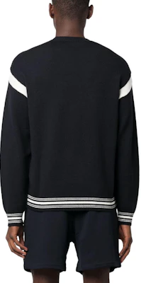 EMPORIO ARMANI Suéter Negro Loose Fit con Cuello Redondo y Letras. 6R1MXA1MFUZ0999 Shop EMPORIO ARMANI Suéter Negro Loose Fit con Cuello Redondo y Letras. 6R1MXA1MFUZ0999