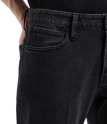 Emporio Armani 黑色低腰修身直筒牛仔褲 6D1J75-1DTPZ-0005 Details for Emporio Armani 黑色低腰修身直筒牛仔褲 6D1J75-1DTPZ-0005