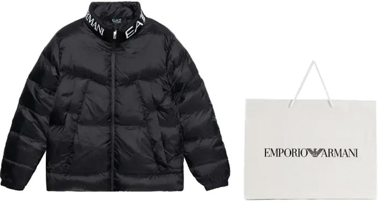 EMPORIO ARMANI Jaket Hitam Puffer dengan Logo dan Kolar Zip-up. 6RPB33-PNEOZ-1200 Shop EMPORIO ARMANI Jaket Hitam Puffer dengan Logo dan Kolar Zip-up. 6RPB33-PNEOZ-1200