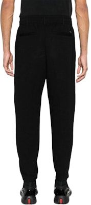 Emporio Armani Celana Kasual Hitam Solid Mid-Rise Tapered Elastis 3D1P75-1JHSZ-0999 Shop Emporio Armani Celana Kasual Hitam Solid Mid-Rise Tapered Elastis 3D1P75-1JHSZ-0999