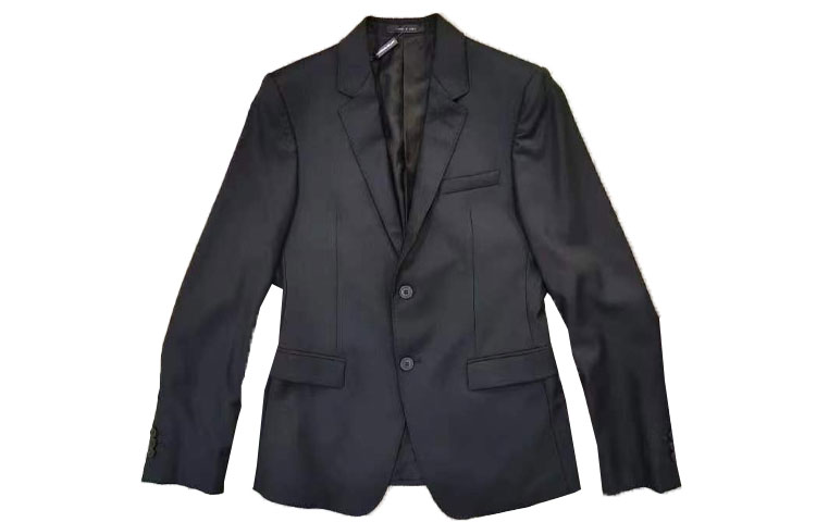 EMPORIO ARMANI  Black Solid Wool Single-Breasted Casual Blazer. 01G180-01047-999