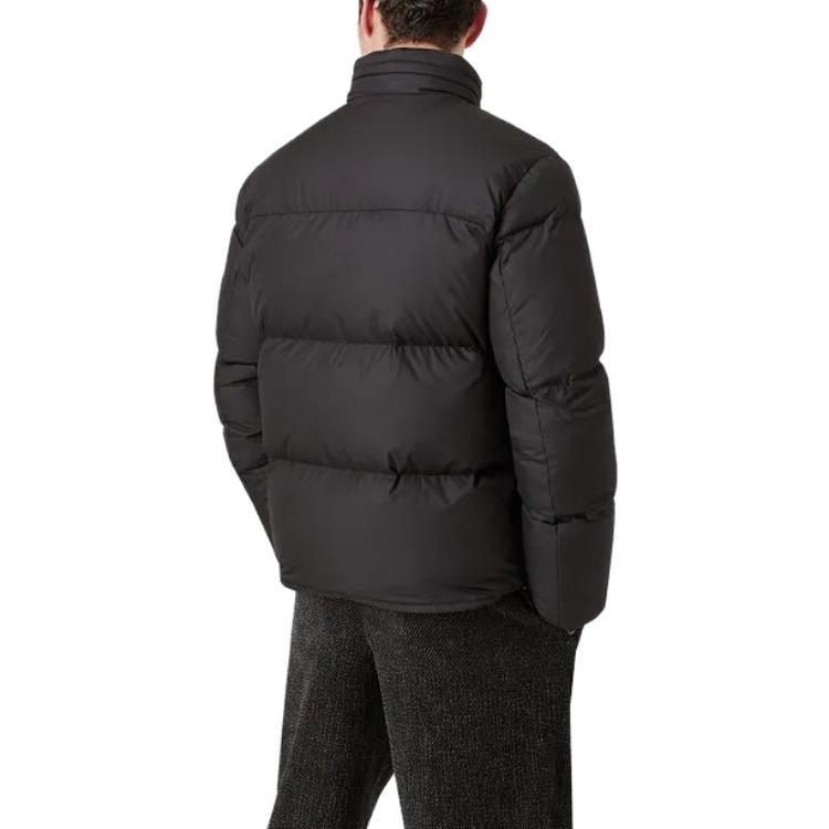 Shop EMPORIO ARMANI 黑色拉链羽绒夹克带口袋。 6KSB6AS-N93Z1-UC99