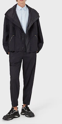 EMPORIO ARMANI Black Striped Long-Sleeve Hooded Jacket SS22. I1R530-I1016-922 Lookbook EMPORIO ARMANI Black Striped Long-Sleeve Hooded Jacket SS22. I1R530-I1016-922