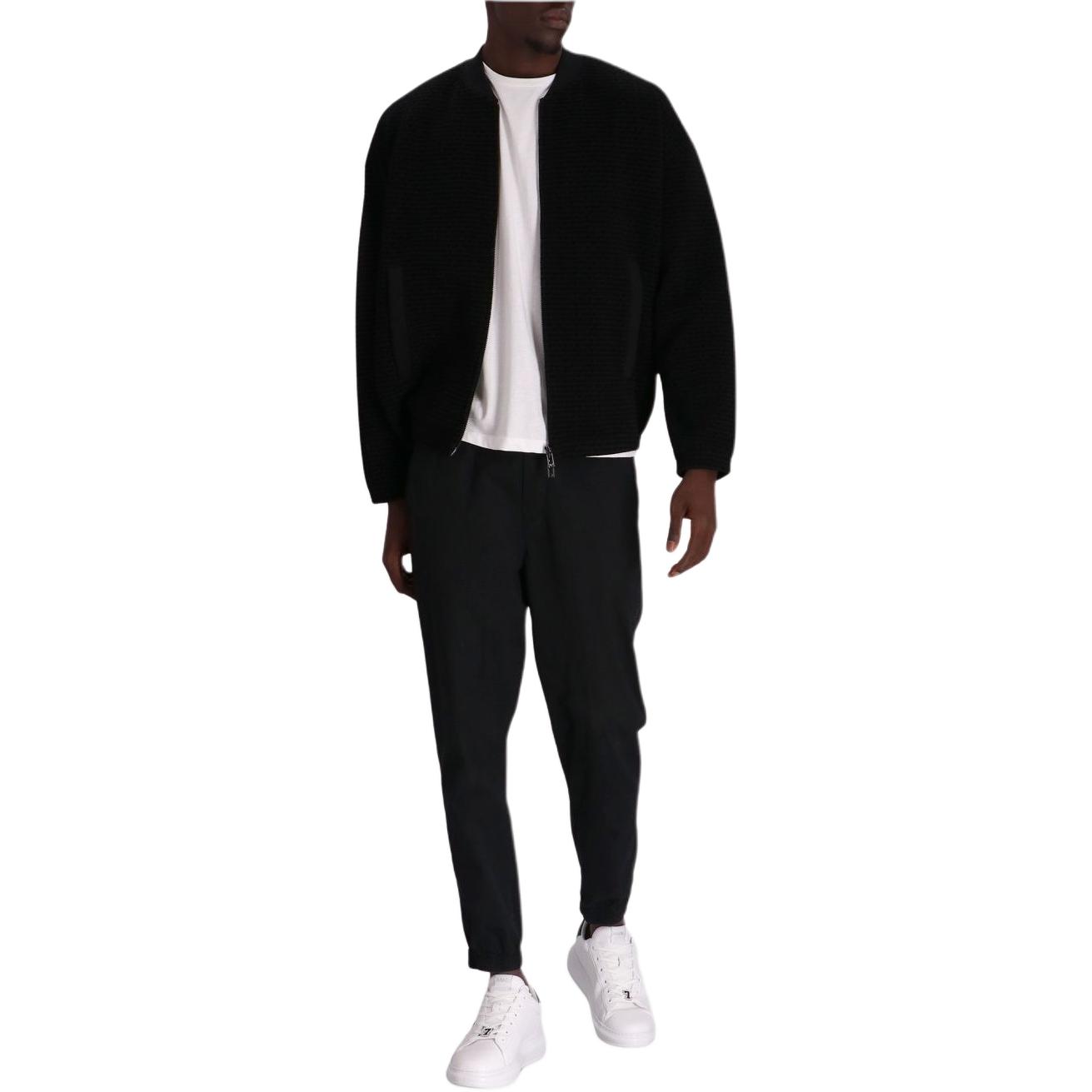 Lookbook Emporio Armani Jaket Hitam Zip-Up Logo dengan Kolar Baseball. 3D1ML5-1JHSZ-0999