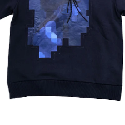 埃莫里奥阿玛尼蓝色连帽衫带标志印花设计 6R1M7Q-1JT2Z-0922 Sizing 埃莫里奥阿玛尼蓝色连帽衫带标志印花设计 6R1M7Q-1JT2Z-0922