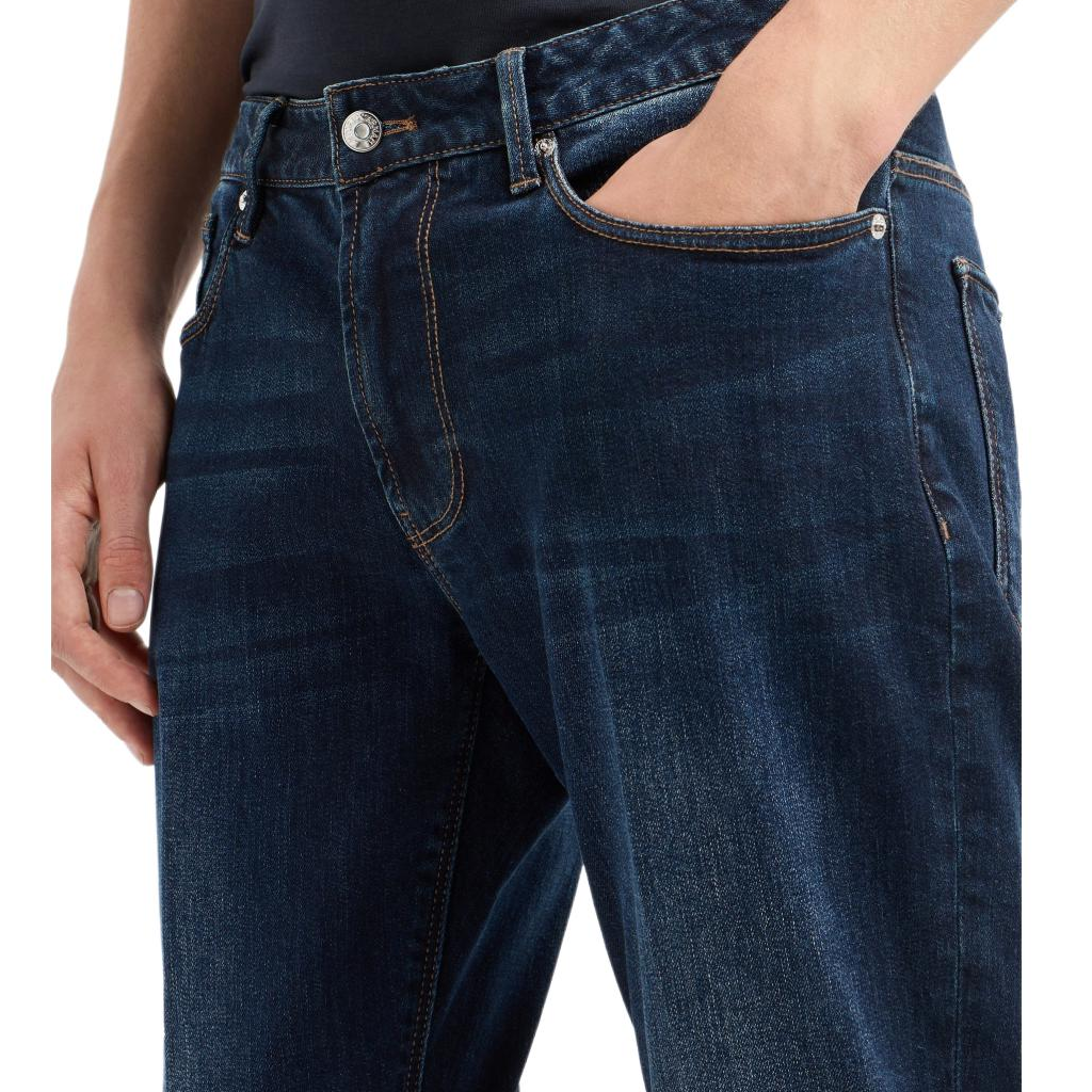 EMPORIO ARMANI  Blue Slim Fit Low-Rise Tapered Jeans Qixi Limited Edition EM000121-AF10452-MB001 圖 6