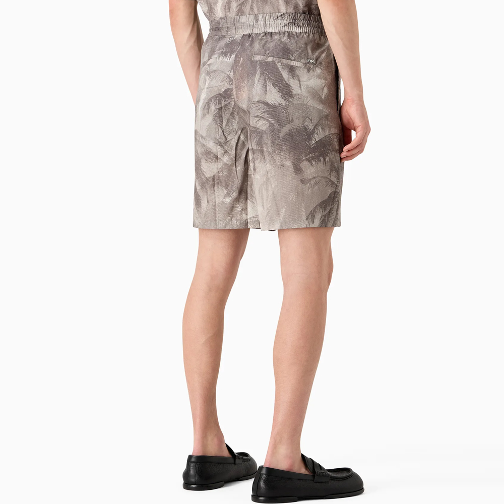 Shop Emporio Armani  Coconut Tree Print Mid-Rise Casual Shorts Light Grey. 3D1PE3-1NRDZ-1F617