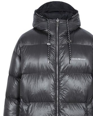 Emporio Armani Chaqueta Negra Reversible con Capucha FW22. 6L1L83-1NNBZ-09E6 Purchase Emporio Armani Chaqueta Negra Reversible con Capucha FW22. 6L1L83-1NNBZ-09E6