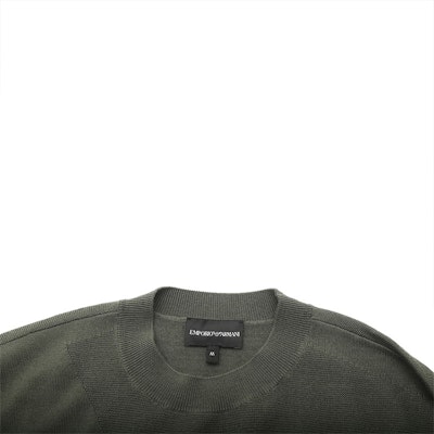 エンポリオアルマーニ FW23 グリーンクルーネックニットセーター. 6R1MX4-1MFVZ-F610 Details for エンポリオアルマーニ FW23 グリーンクルーネックニットセーター. 6R1MX4-1MFVZ-F610