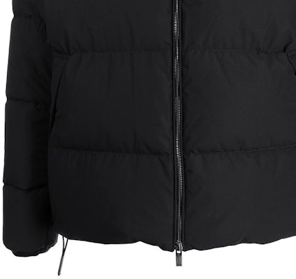 Chaqueta Negra Emporio Armani Plumón de Manga Larga con Cremallera y Cuello Alto. 8N1BQ3-1NLRZ-0999 Sizing Chaqueta Negra Emporio Armani Plumón de Manga Larga con Cremallera y Cuello Alto. 8N1BQ3-1NLRZ-0999