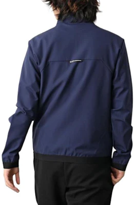 Emporio Armani 藍色Logo拉鍊外套。 3DPB22-PNFRZ-1554 Purchase Emporio Armani 藍色Logo拉鍊外套。 3DPB22-PNFRZ-1554