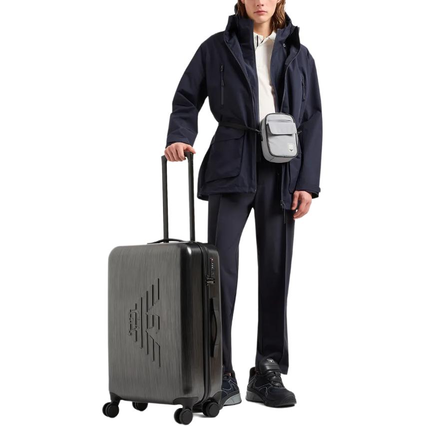 Lookbook EMPORIO ARMANI ロゴ ジップアップ フーディージャケット ネイビーブルー EM000058-AF10080-1UB118