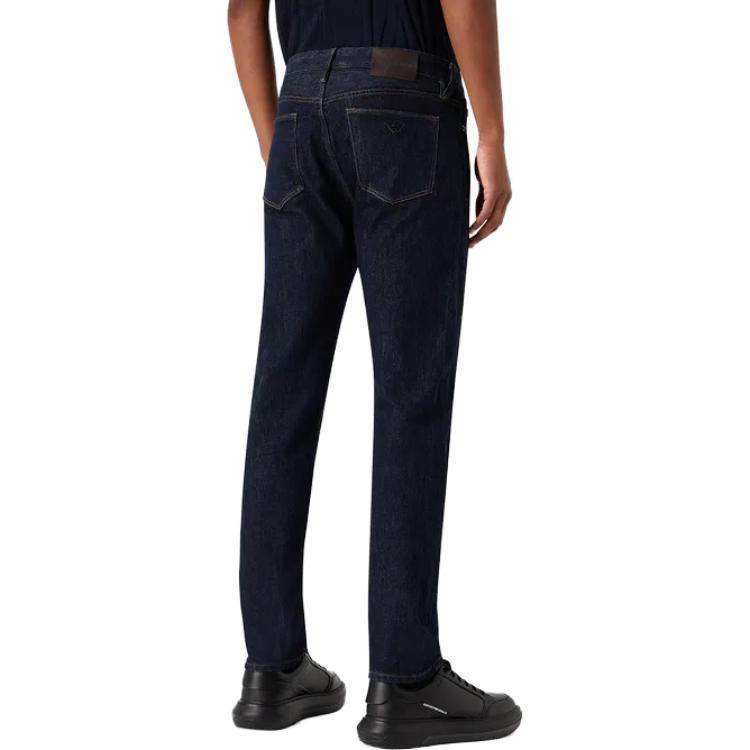 Shop Emporio Armani 低腰修身錐形牛仔褲 - 深藍色 8N1J751-DQJZ1-0941