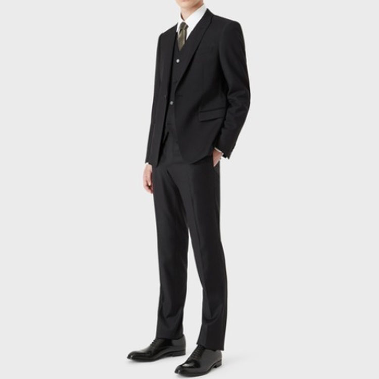 Lookbook EMPORIO ARMANI 海軍藍單扣長袖西裝外套 SS22. 01G160-01047-922