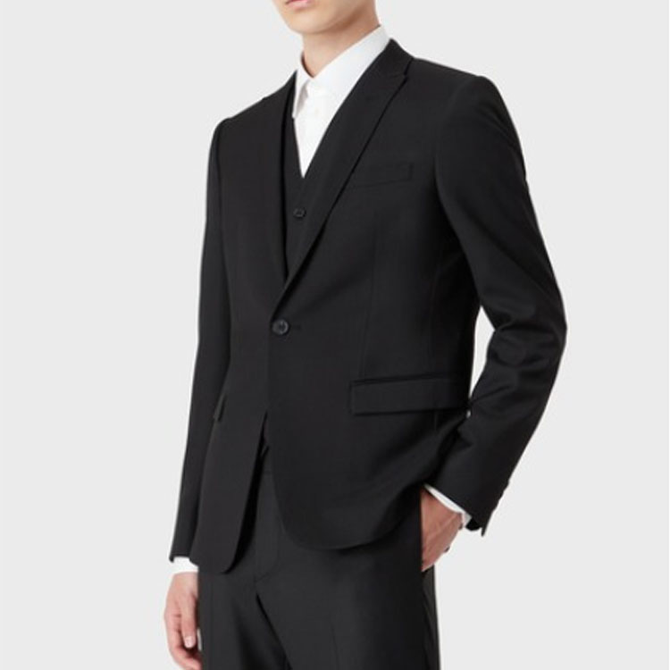 Shop EMPORIO ARMANI 海軍藍單扣長袖西裝外套 SS22. 01G160-01047-922