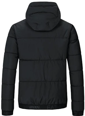 Emporio Armani 极简纯棉夹克 - 黑色 6KPB34-PN4BZ-1200 Lookbook Emporio Armani 极简纯棉夹克 - 黑色 6KPB34-PN4BZ-1200