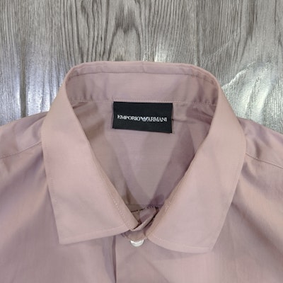 Emporio Armani 修身长袖纯色纽扣衬衫 H41SM0-010F4-1923 Shop Emporio Armani 修身长袖纯色纽扣衬衫 H41SM0-010F4-1923