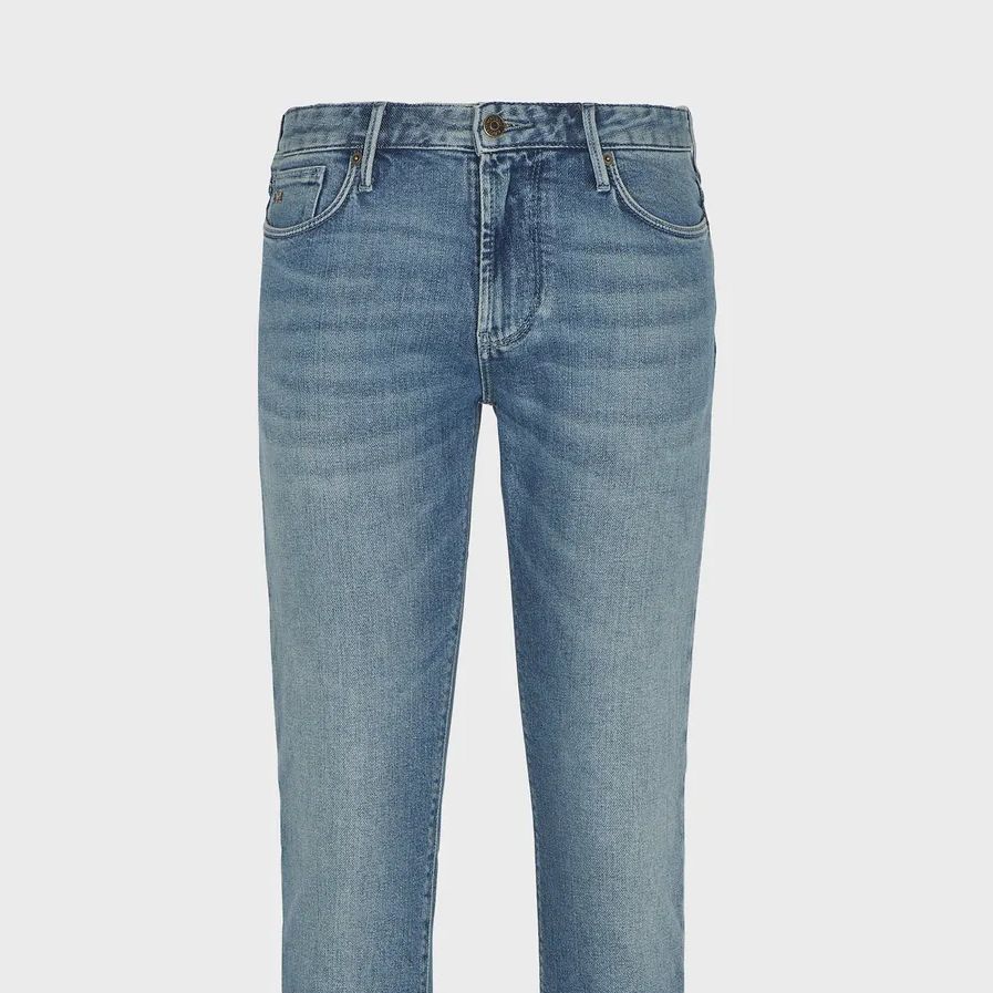 Purchase EMPORIO ARMANI Jeans Rectos Slim Fit Azules con Logo y Botón Frontal. 6R1J06-1D05Z-10942