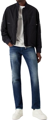 Emporio Armani Slim Fit Jeans Denim Basuh. 3R1J06-1D0CZ-0942 Lookbook Emporio Armani Slim Fit Jeans Denim Basuh. 3R1J06-1D0CZ-0942