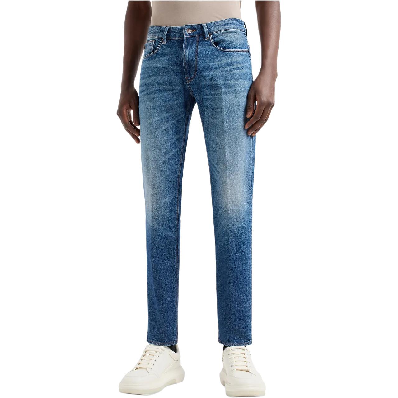 Lookbook Emporio Armani SS24 低腰修身深藍水洗拉鍊牛仔褲 6D1J06-1D97Z-0941