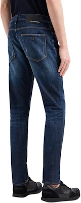 Emporio Armani SS24 Slim Fit Distressed Low-Waist Jeans Deep Blue. 3D1J06-1D14Z-10942 Lookbook Emporio Armani SS24 Slim Fit Distressed Low-Waist Jeans Deep Blue. 3D1J06-1D14Z-10942