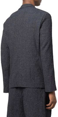 엠포리오 아르마니 텍스처드 싱글 브레스트 수트 블랙 SS22 컬렉션 I1G620I1010921 Purchase 엠포리오 아르마니 텍스처드 싱글 브레스트 수트 블랙 SS22 컬렉션 I1G620I1010921