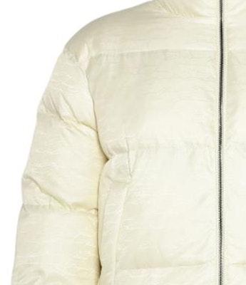 Chaqueta Emporio Armani Blanca Acolchada con Cremallera y Cuello Alto. 6R1B65-1NVSZ-F1F5 Sizing Chaqueta Emporio Armani Blanca Acolchada con Cremallera y Cuello Alto. 6R1B65-1NVSZ-F1F5