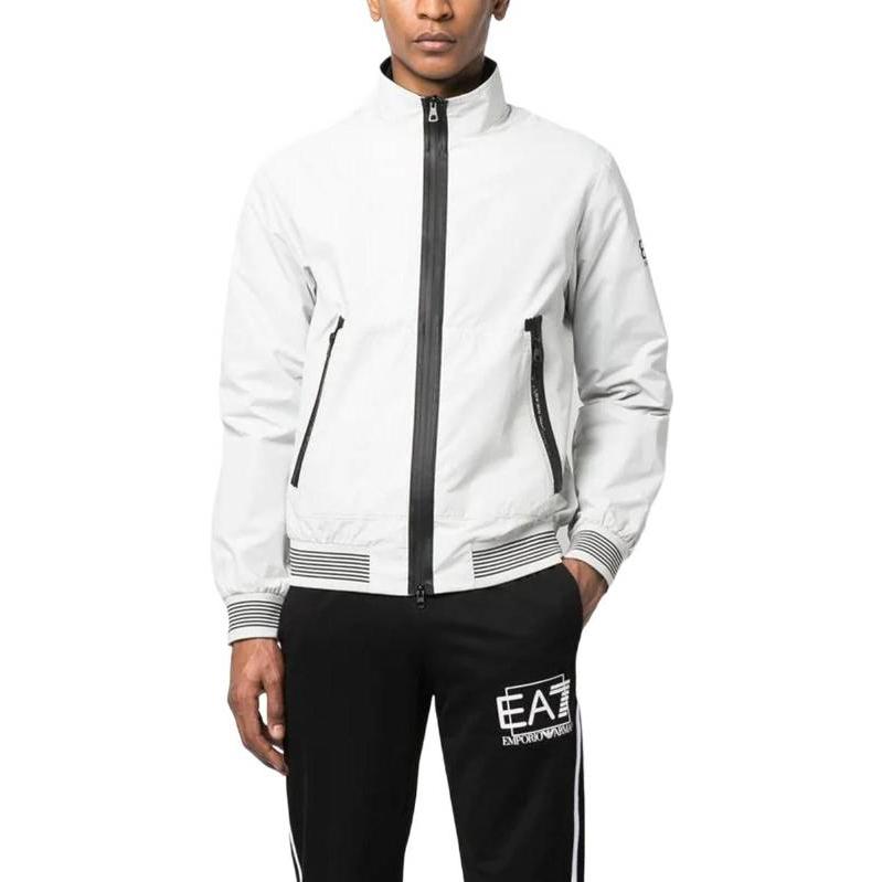 Lookbook エンポリオアルマーニ ホワイト ロゴプリント スタンドカラー ジップアップジャケット 3RPB11-PN27Z-1100