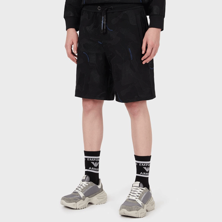 Sizing EMPORIO ARMANI Black Camouflage Print Shorts. 3K1P92-1JDSZ-F036