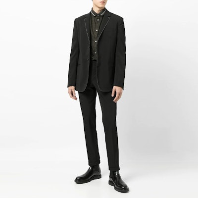 EMPORIO ARMANI Kemeja Lengan Panjang Logo Hitam FW21 Button-Up 6K1CD2-1NI5Z-F502 Lookbook EMPORIO ARMANI Kemeja Lengan Panjang Logo Hitam FW21 Button-Up 6K1CD2-1NI5Z-F502