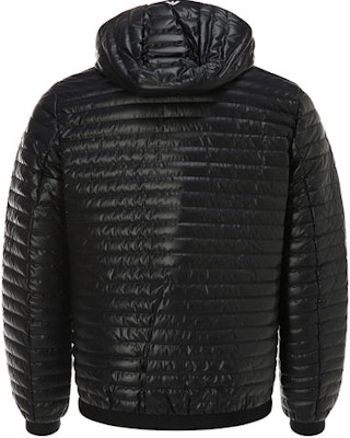 エンポリオアルマーニ ブラック フード付き ダウンジャケット 6G1B99-1NPYZ-0999 Lookbook エンポリオアルマーニ ブラック フード付き ダウンジャケット 6G1B99-1NPYZ-0999