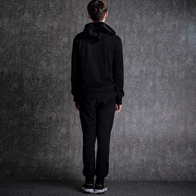 Emporio Armani Black Hoodie with Embroidered Logo 111753-0A571-00020 圖 5