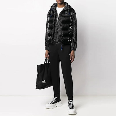 EMPORIO ARMANI 黑色迷彩羽绒夹克 休闲款 3K1BR8-1NZIZ-F026 Lookbook EMPORIO ARMANI 黑色迷彩羽绒夹克 休闲款 3K1BR8-1NZIZ-F026