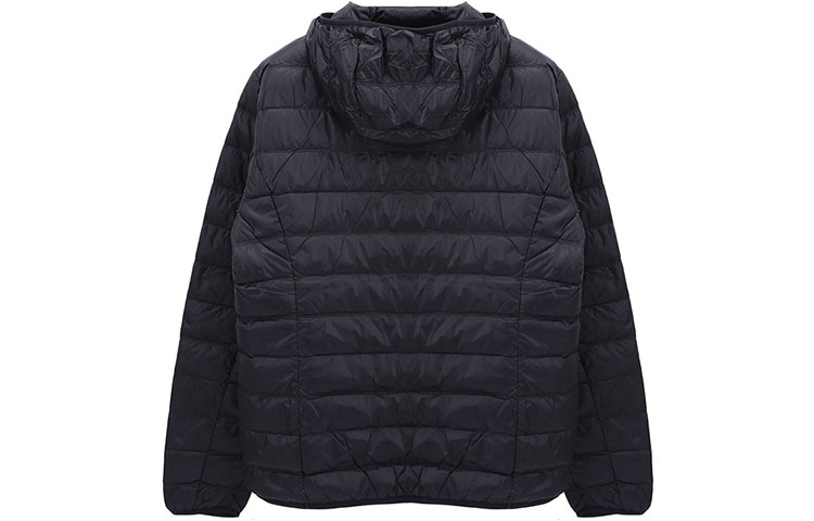 Lookbook Emporio Armani 黑色菱格羽絨外套冬季大衣 8NPB02-PN29Z-0208